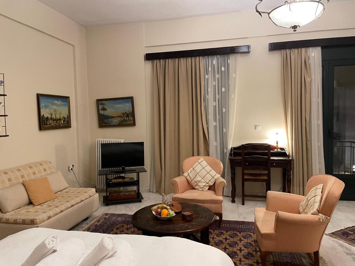 Papastavrou Apartments Kalavryta Exteriör bild