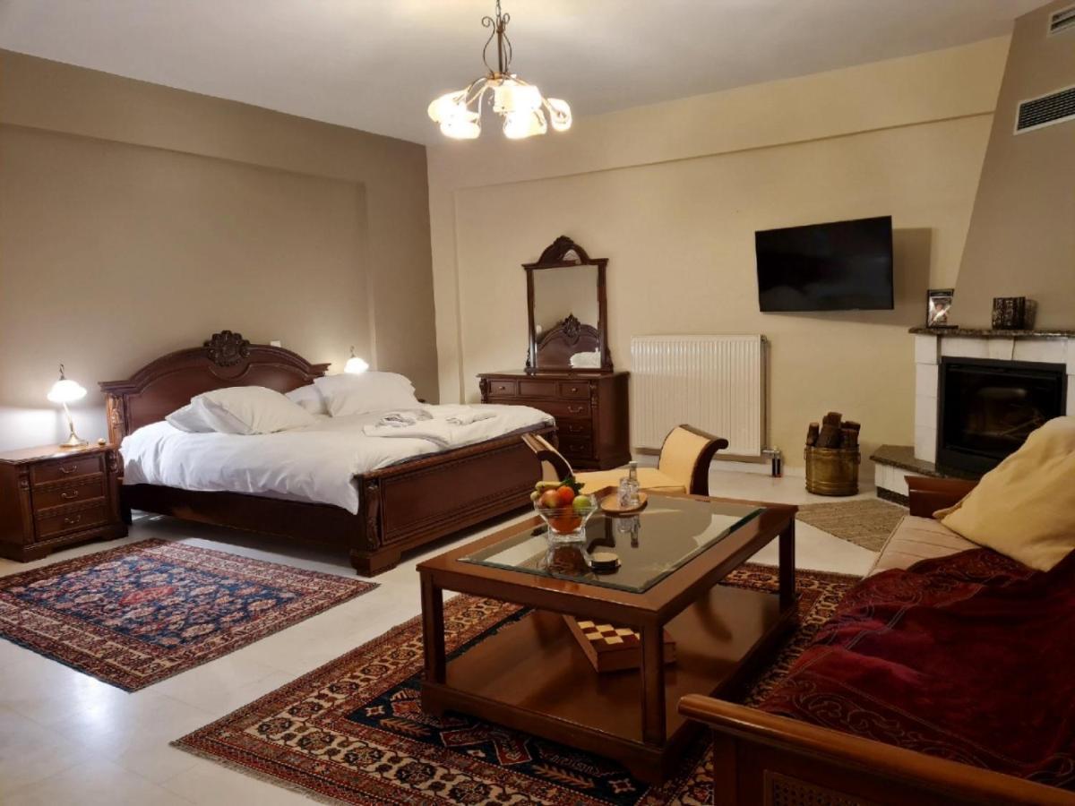 Papastavrou Apartments Kalavryta Exteriör bild