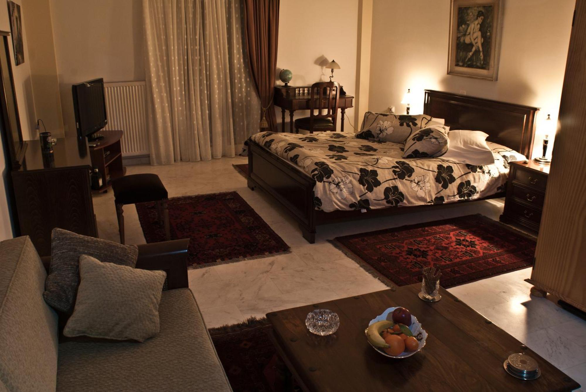 Papastavrou Apartments Kalavryta Exteriör bild